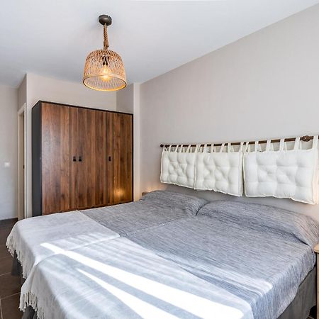 Bonito Apartamento En La Playa Con Piscina تورينيوفا المظهر الخارجي الصورة