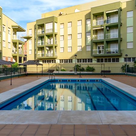 Bonito Apartamento En La Playa Con Piscina تورينيوفا المظهر الخارجي الصورة