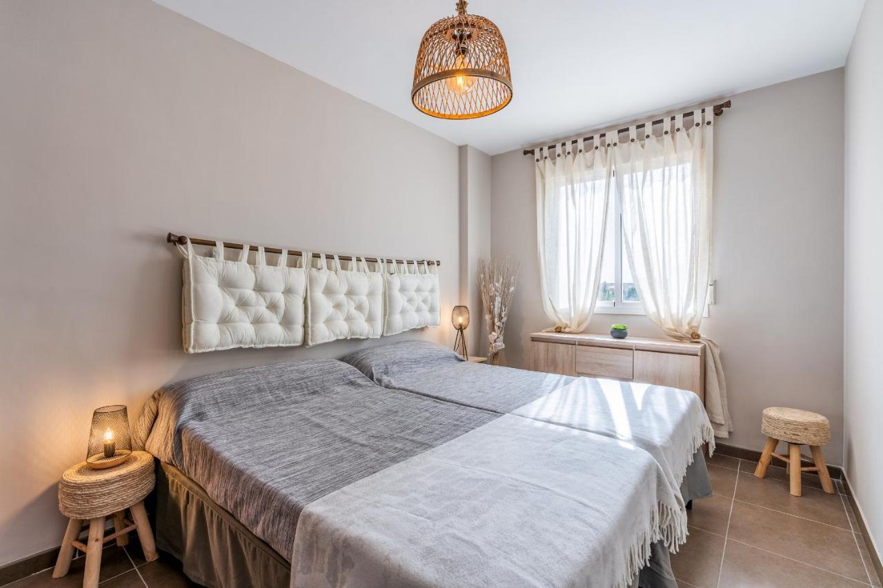 Bonito Apartamento En La Playa Con Piscina تورينيوفا المظهر الخارجي الصورة